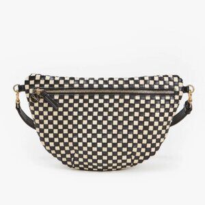 ❌ Like new Clare V Grande Fanny Bag Black Cream Zig Zag Woven Checker Leather